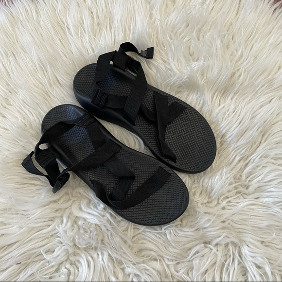 Chaco black water sandals mens‎ size 12 - Picture 1 of 8